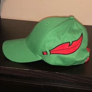 Cakeworthy Peter Pan hat
